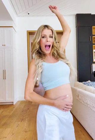 2. Luscious Rebecca Zamolo Shows Cleavage in Crop Top