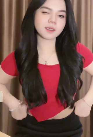 2. Sexy Soibah Dee in Red Crop Top