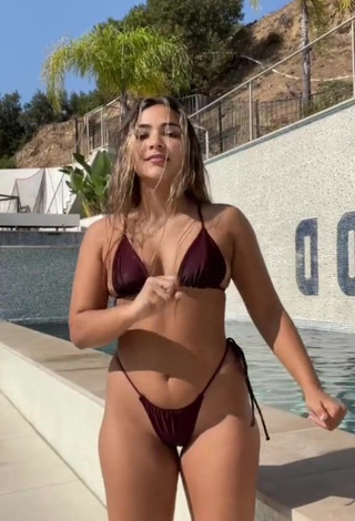 4. Sienna Mae Gomez Demonstrates Seductive Bikini and Cleavage (Side Boob)