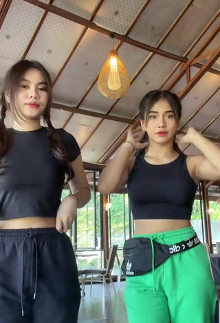 Sweet Angguncantik in Cute Black Crop Top