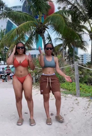 2. Luscious Treona & Trechelle Andino Shows Cleavage in Bikini