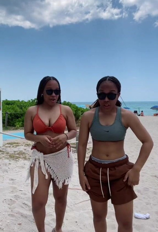 Breathtaking Treona & Trechelle Andino Shows Cleavage