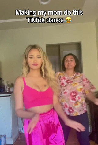 2. Beautiful Star Abelar Shows Cleavage in Sexy Pink Crop Top