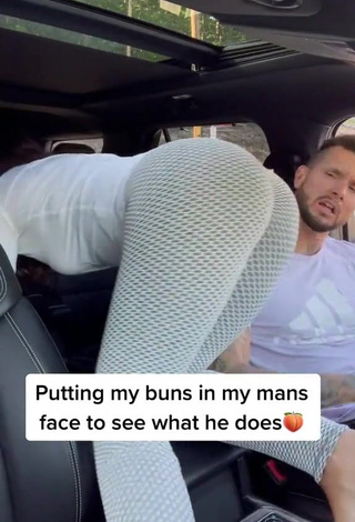 2. Sultry therealhammytv Shows Butt in a Car