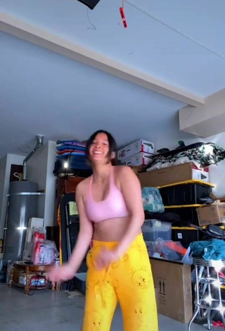 4. Sultry Sammie Rimando in Pink Crop Top and Bouncing Boobs