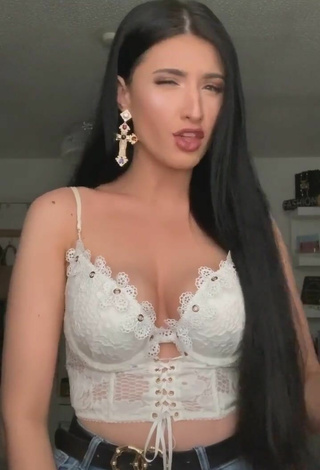 Luscious Jessica Ballinger in White Corset