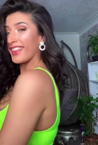 4. Luscious Jessica Ballinger in Lime Green Dress