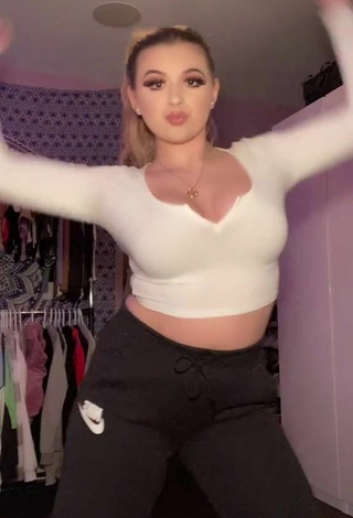 3. Hottest Bryanna Abbruzzo in White Crop Top