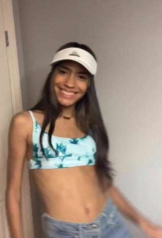 4. Sultry Sheilianice González in Crop Top