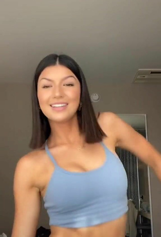 4. Sexy Ellie Zeiler in Blue Crop Top