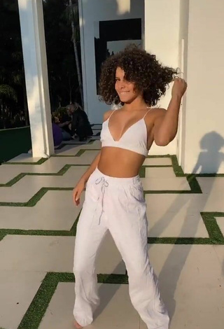 Cute Gabriella Saraivah in White Crop Top