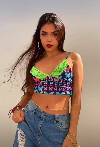 2. Luscious Ingrid Ingratax in Crop Top