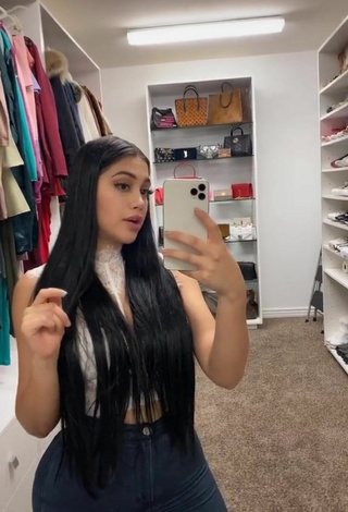 5. Seductive Jailyne Ojeda Ochoa in White Crop Top