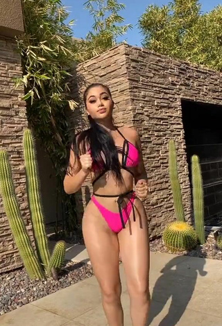 5. Sweetie Jailyne Ojeda Ochoa Shows Big Butt