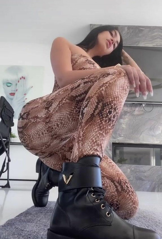 2. Luscious Jailyne Ojeda Ochoa Shows Big Butt