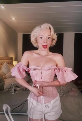 4. Luscious Jasmine Chiswell in Pink Corset