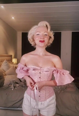 5. Luscious Jasmine Chiswell in Pink Corset