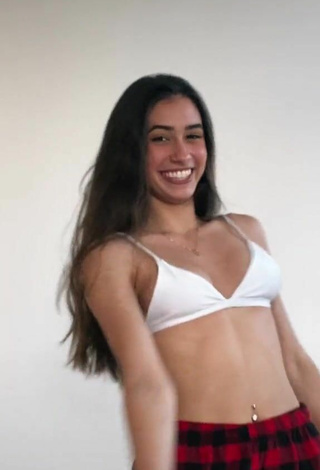 4. Sultry Kauana Hofemã in White Bra