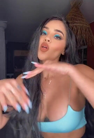 5. Beautiful Nathalia Segura Mena Shows Cleavage in Sexy Blue Crop Top