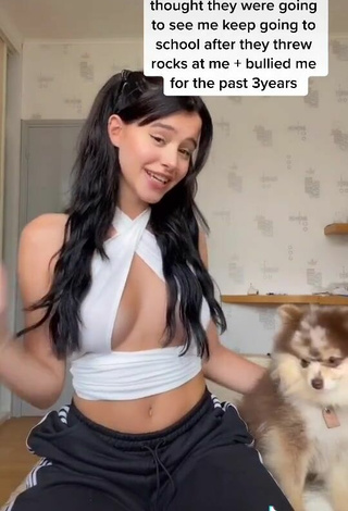 5. Hottie Lea Elui Ginet in White Crop Top (Underboob)