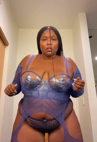 3. Sultry Lizzo Shows Cleavage in Blue Lingerie