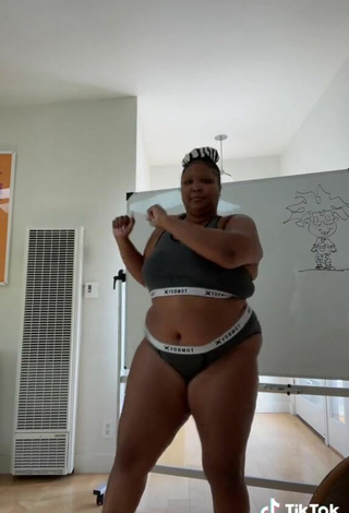 4. Sultry Lizzo in Grey Panties