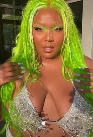 5. Sexy Lizzo Shows Cleavage in Bikini Top