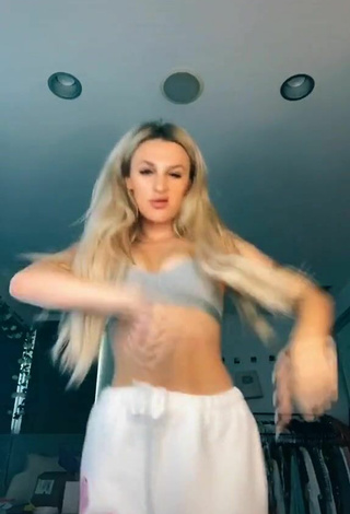 4. Sweetie Madi Monroe Shows Cleavage in Grey Crop Top