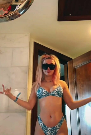 3. Really Cute Madi Monroe in Bikini