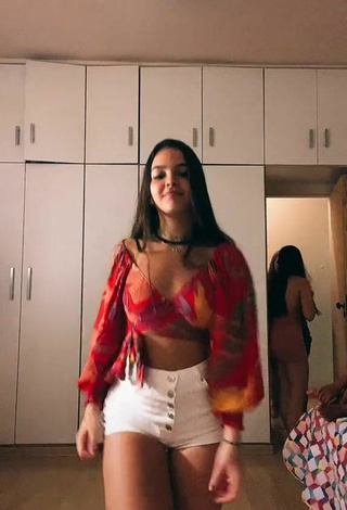 5. Sexy Mel Maia in Crop Top