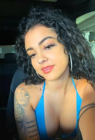 4. Sweet Malu Trevejo Shows Cleavage in Cute Blue Bikini Top