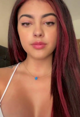 2. Malu Trevejo Shows her Sexy Cleavage