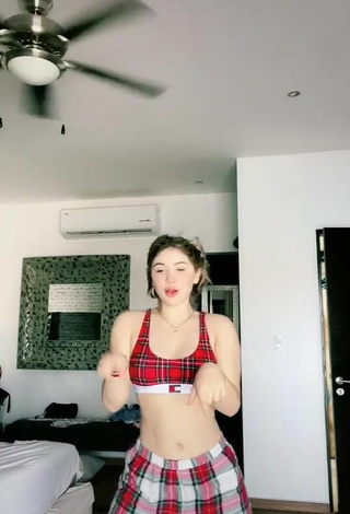 Sultry Paola Montserrat Pantoja Lizárraga in Checkered Sport Bra