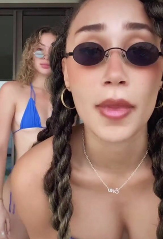 2. Cute Eva Gutowski in Bikini