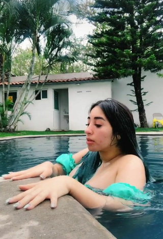 2. Cute Ana Daniela Martínez Buenrostro in Green Bikini at the Swimming Pool