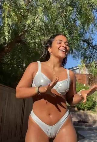 3. Sienna Mae Gomez Looks Sweetie in Bikini and Bouncing Tits