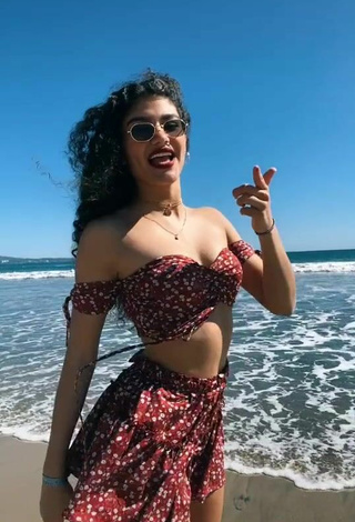 5. Cute Sofia Mata in Crop Top at the Beach