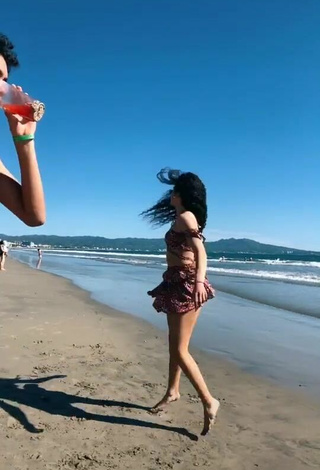 1. Hot Sofia Mata in Crop Top at the Beach