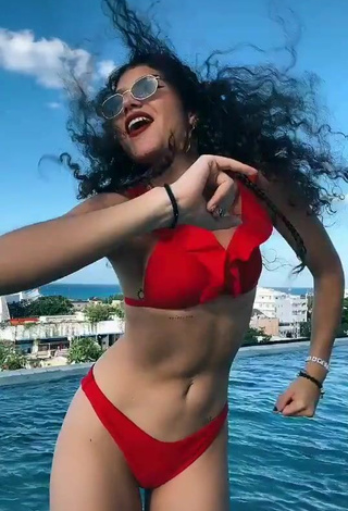 5. Seductive Sofia Mata in Red Bikini