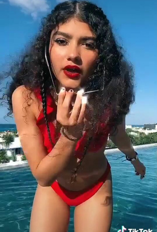 6. Cute Sofia Mata in Red Bikini