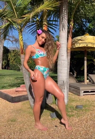 3. Hot Sommer Ray in Thong