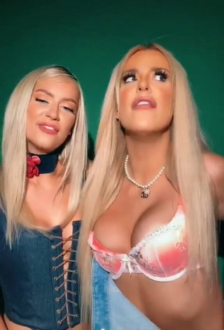 6. Sexy Tana Mongeau Shows Cleavage in Bra