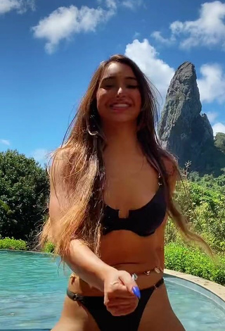 6. Cute Vanessa Lopes in Black Bikini