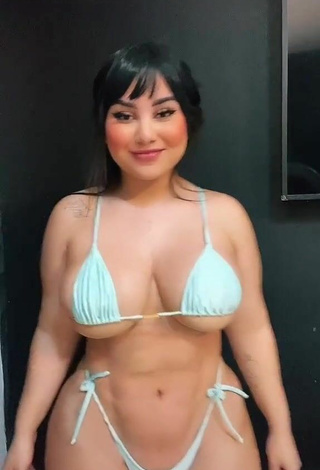 2. Victoria Matosa Looks Magnificent in Bikini and Bouncing Breasts (Underboob)