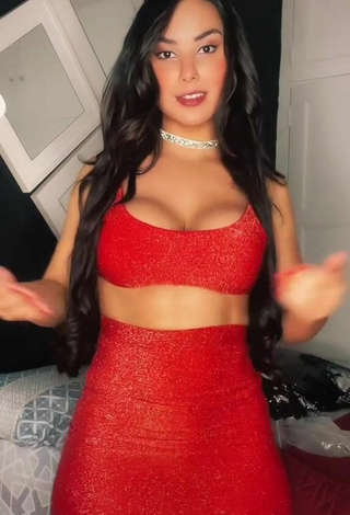 Luscious Victoria Matosa Shows Cleavage in Red Crop Top