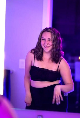 2. Sultry Brooklynne Webb in Black Crop Top and Bouncing Tits