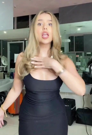 3. Titillating Amanda Díaz in Black Dress