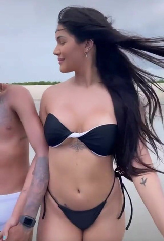 3. Titillating Ayarla Souza in Black Bikini at the Beach