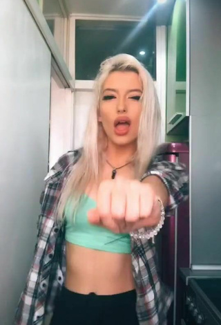 2. Sexy Barbara Milenkovic Shows Cleavage in Green Crop Top