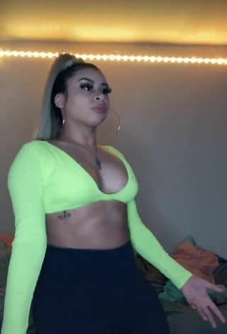 4. Hottie BbygShai in Light Green Crop Top